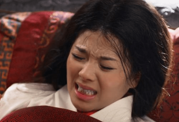 【米乐M6官方入口】
古代女人生孩子时 为什么要不停的烧热水？这是出于什么原因？(图2)