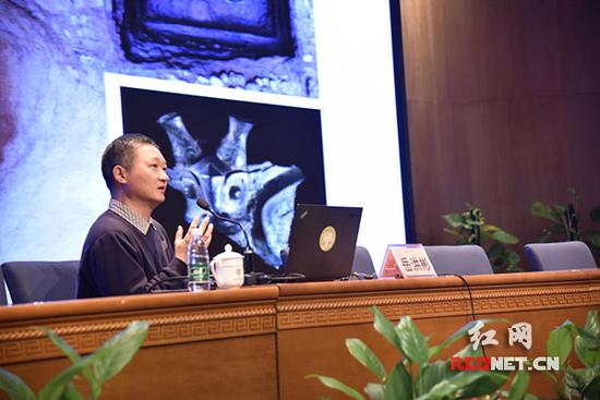 ‘米乐M6官方入口’博尔特结束短跑职业生涯 对足球充满兴趣(图2) 米乐M6